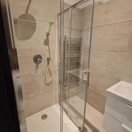 A5 - - Hostaid Apartmán Budapešť